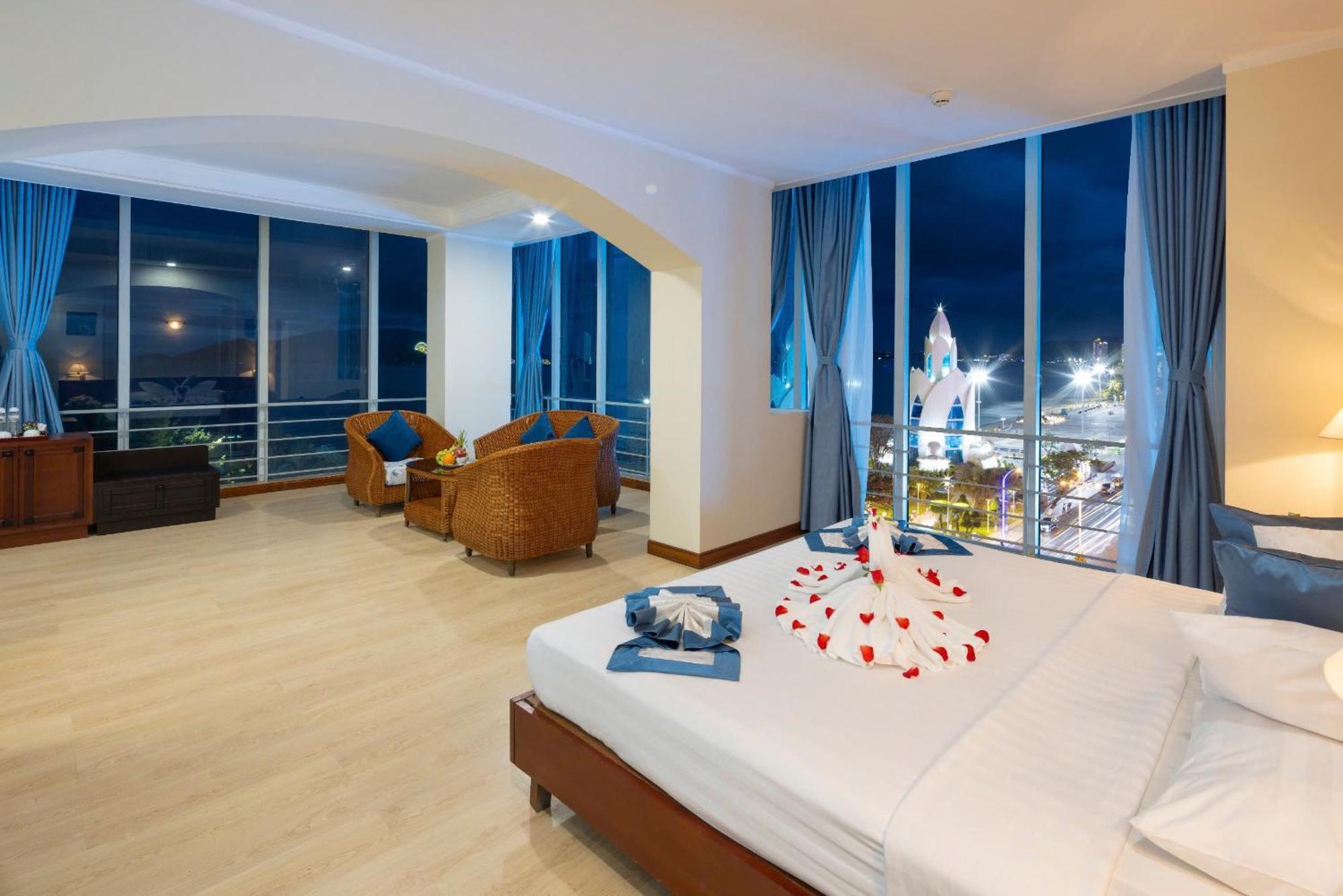 Nha Trang Lodge Hotel Exterior photo