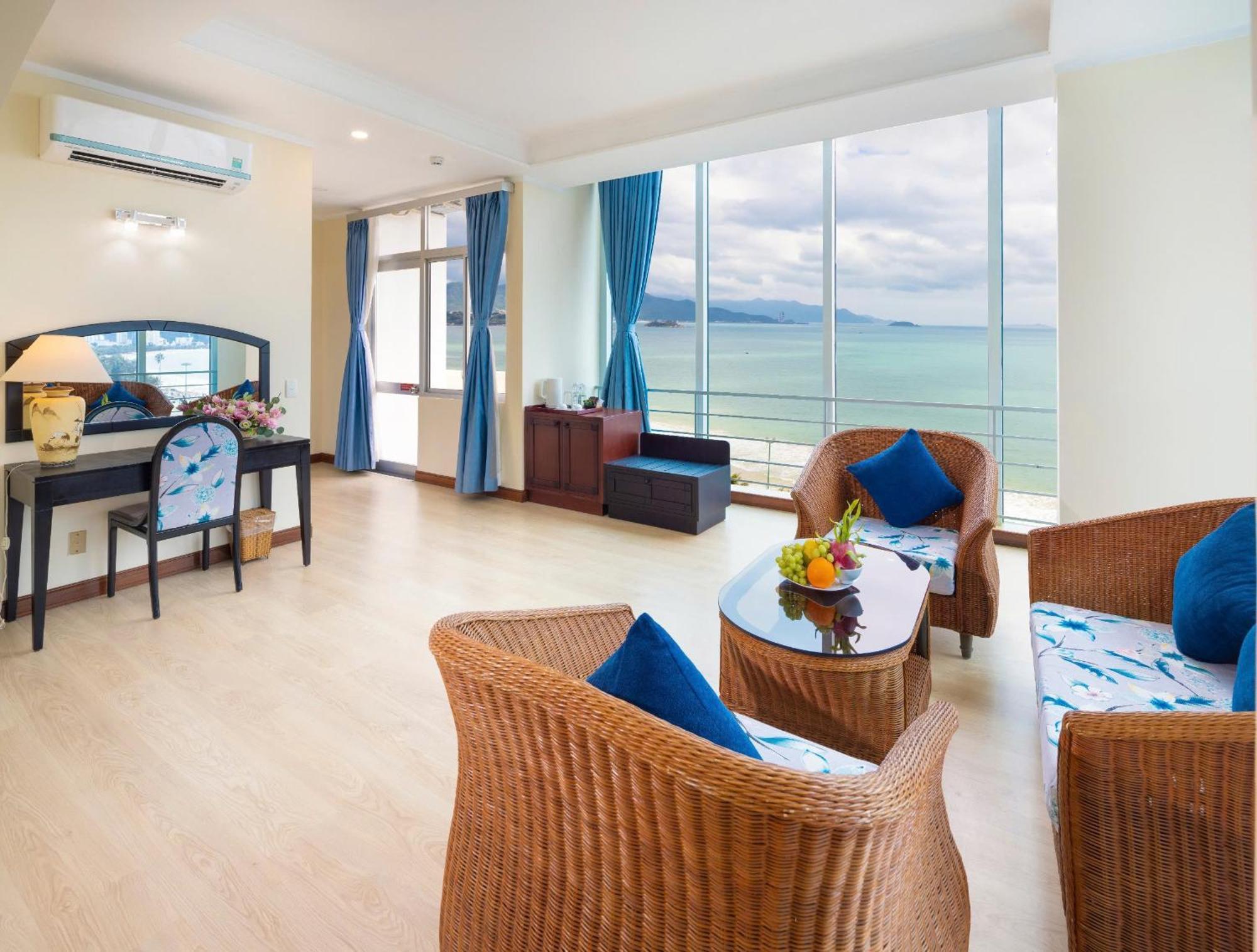 Nha Trang Lodge Hotel Exterior photo