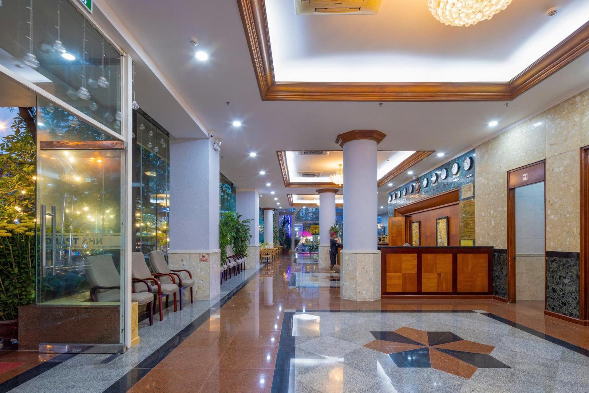 Nha Trang Lodge Hotel Exterior photo